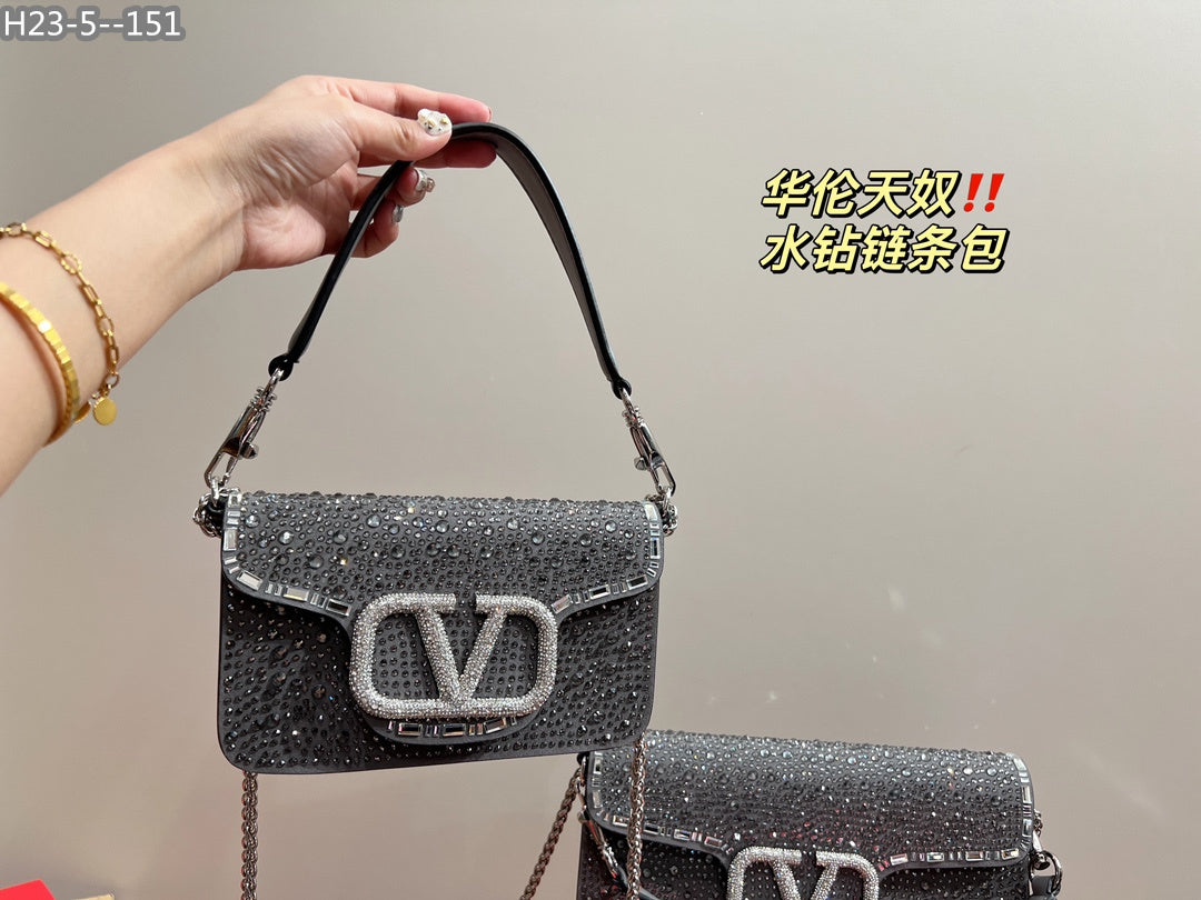 Bolsa Valentino Loco Cravejada
