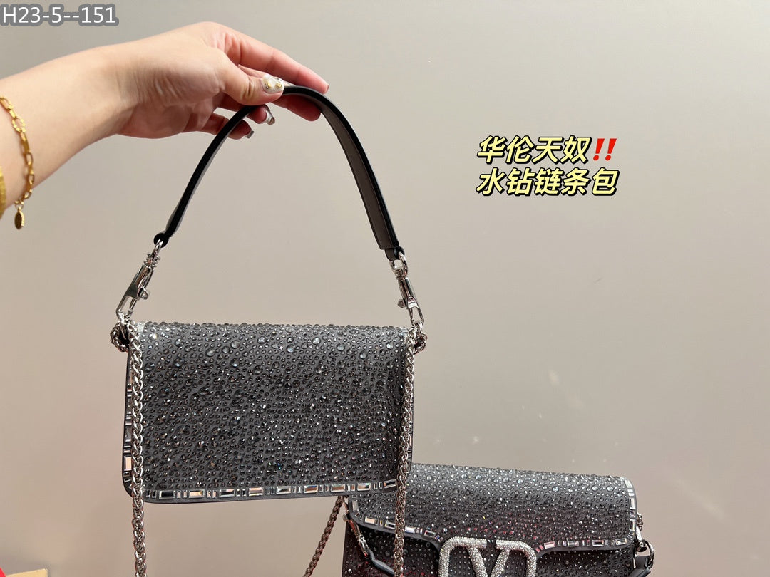 Bolsa Valentino Loco Cravejada