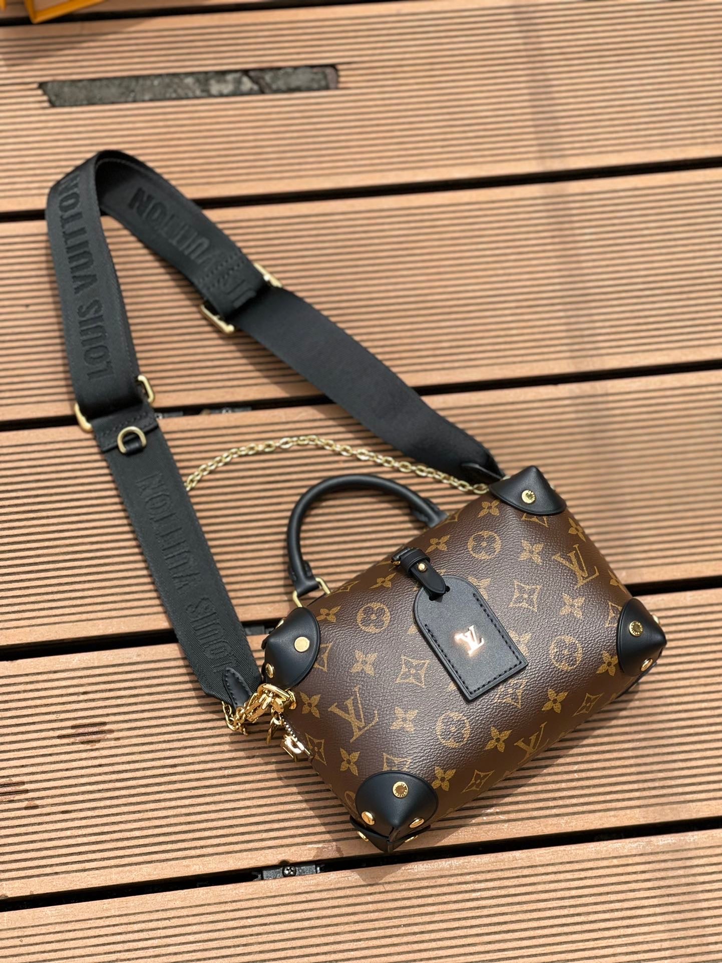 Bolsa LV Petite Malle Souple