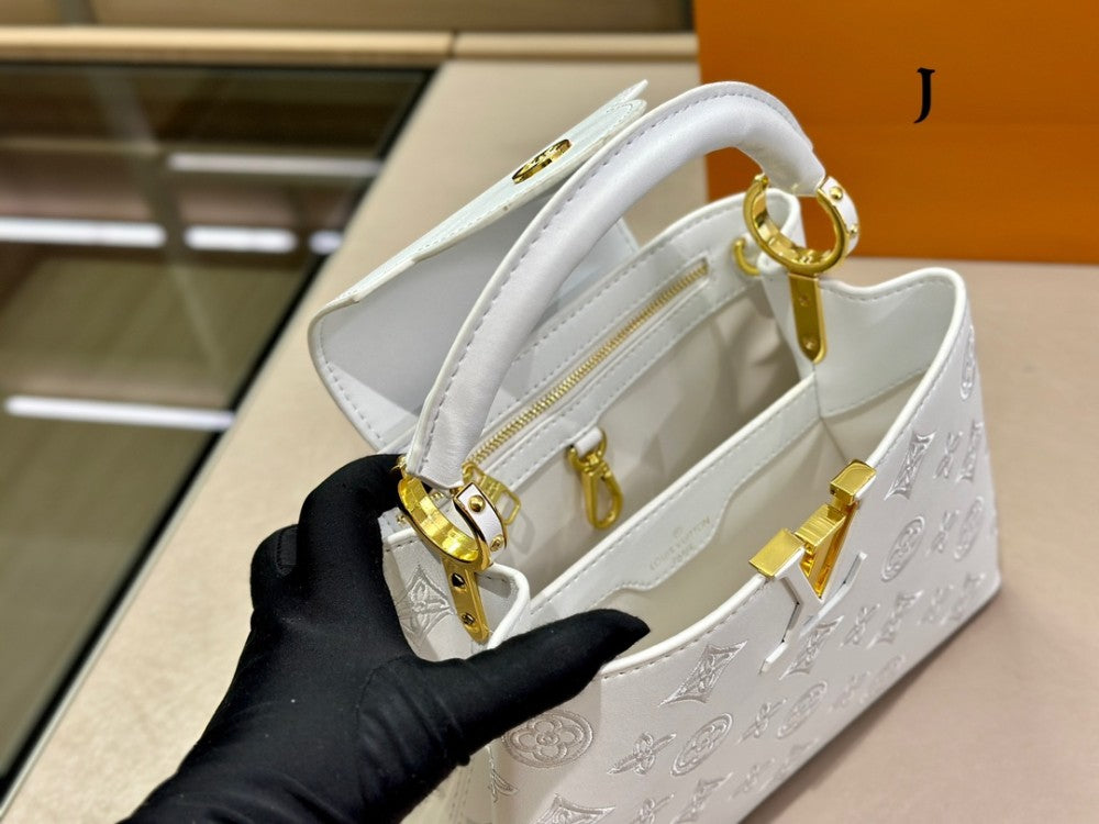 Bolsa LV Capuccines BB Monogram